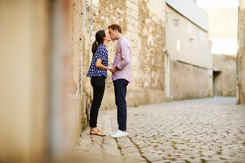 seance-photo-engagement-angers-la-baule